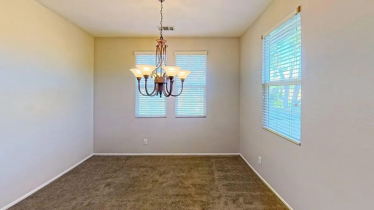 Building Photo - 1800 E Lakeshore Dr #1701