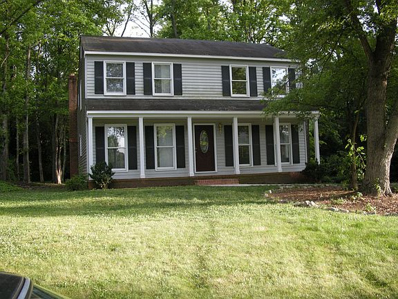 2nd image of 9613 Woodstream Dr