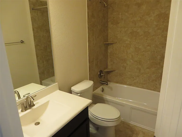 1220 Gaviota Ln — Photo 17