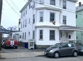 28 Meadow St, Fall River, MA 02720