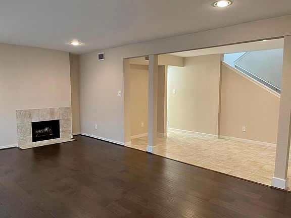 4th image of 781 Country Place Dr APT 2040