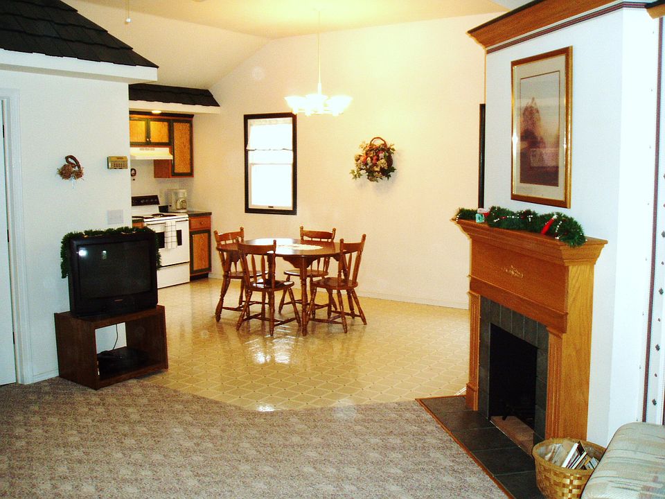 Guest house w/ open plan