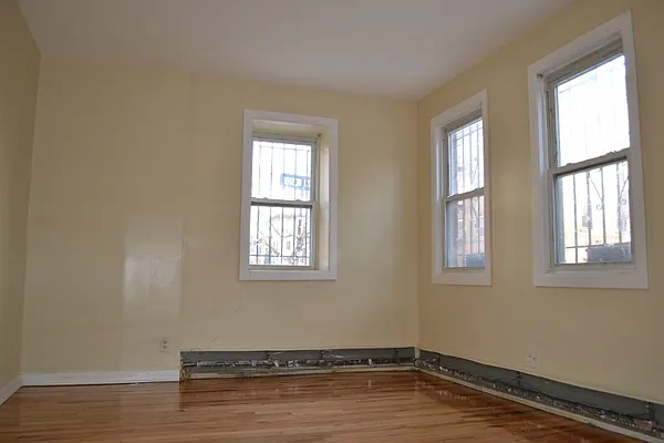 Rented by Cover Realty NYC | media 25