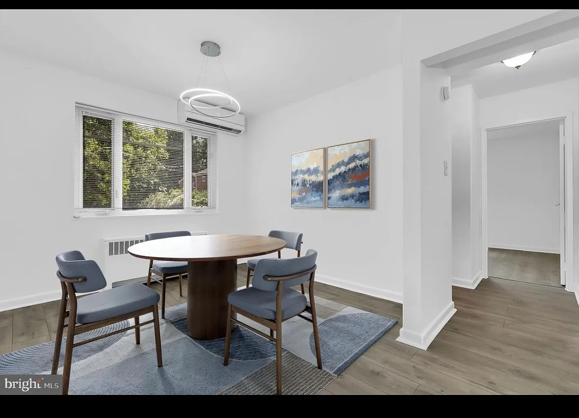 10417 Montrose Ave — Photo 4