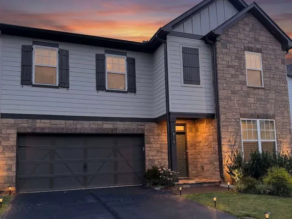 215 Foxhill Dr, Dawsonville, GA 30534