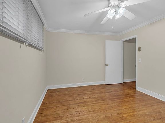 3rd image of 2607 W Linden Ave Unit A