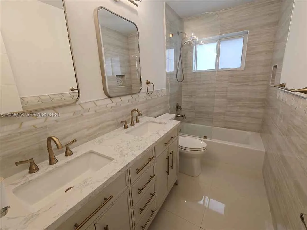 3410 Cleveland St Hollywood, Fl 33021 — Photo 3