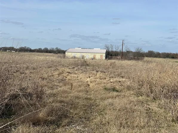 1776 Rs County Rd #1610, Lone Oak, TX 75453