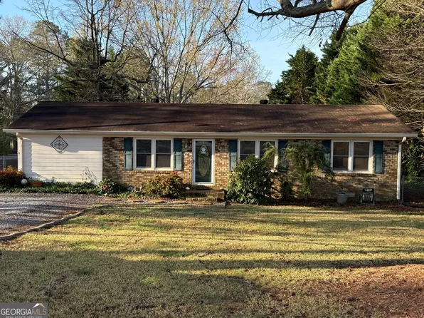 404 Piedmont Rd, Hull, GA 30646