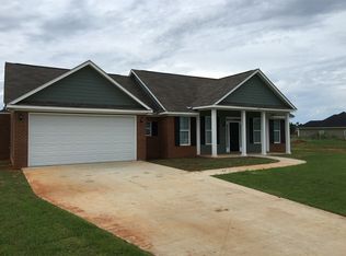 162 White Oak Dr, Leesburg, GA 31763
