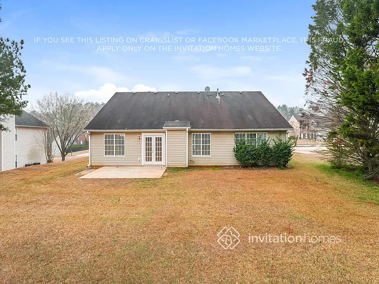 1429 Fall River Dr — Photo 17