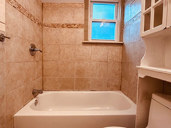 beautiful bathroom