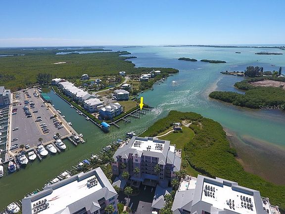 4th image of 11711 Anglers Club Drive Slip #3