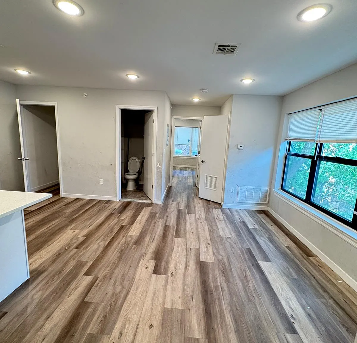 41 Godwin Ave — Photo 4
