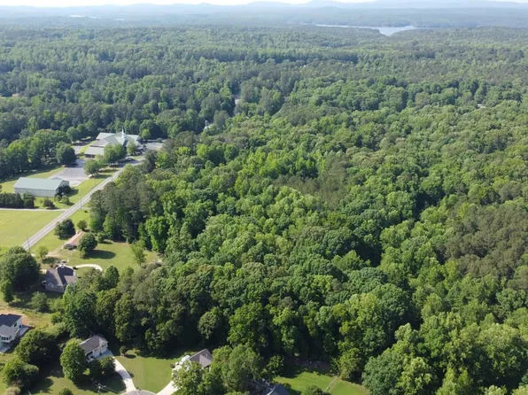 3487 Kellogg Creek Rd, Acworth, GA 30102