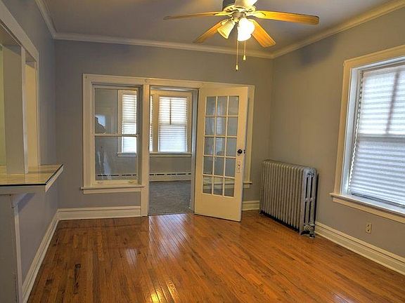 5th image of 4410 S Christiana Ave #1