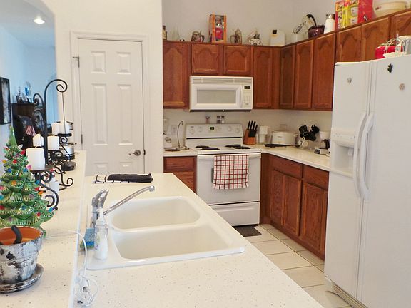 5th image of 9439 N Vista Dr