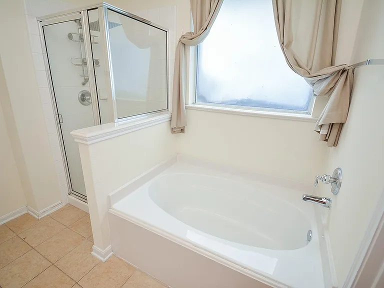 21503 Round Creek Ct — Photo 10