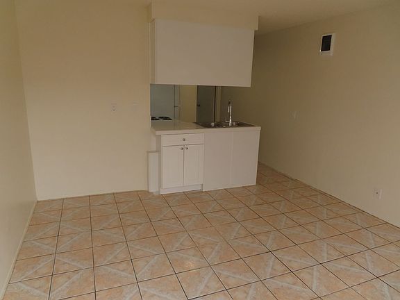 2nd image of 4366 51st St APT 7