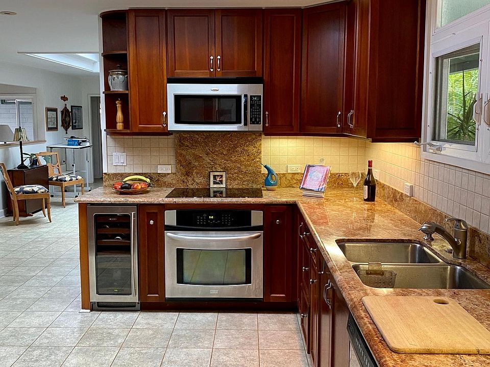 1st image of 814 Kainui Pl