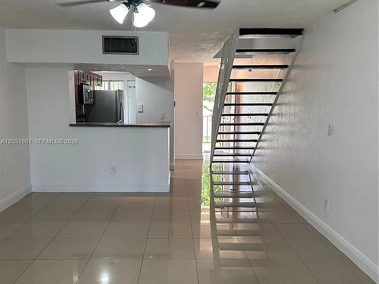 9250 Fontainebleau Blvd #202 — Photo 5
