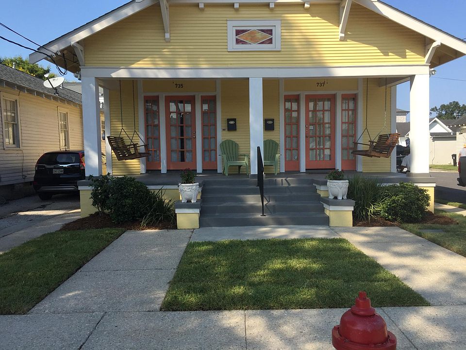 1st image of 735 Greenwood Dr