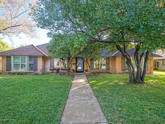 2nd image of 3503 Edgewood Dr