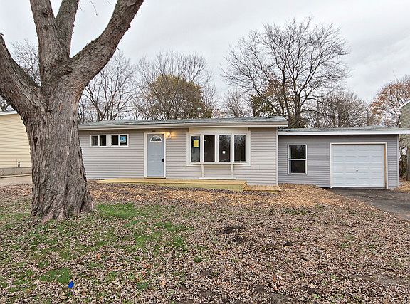4th image of 1011 Bonnie Brook Ln