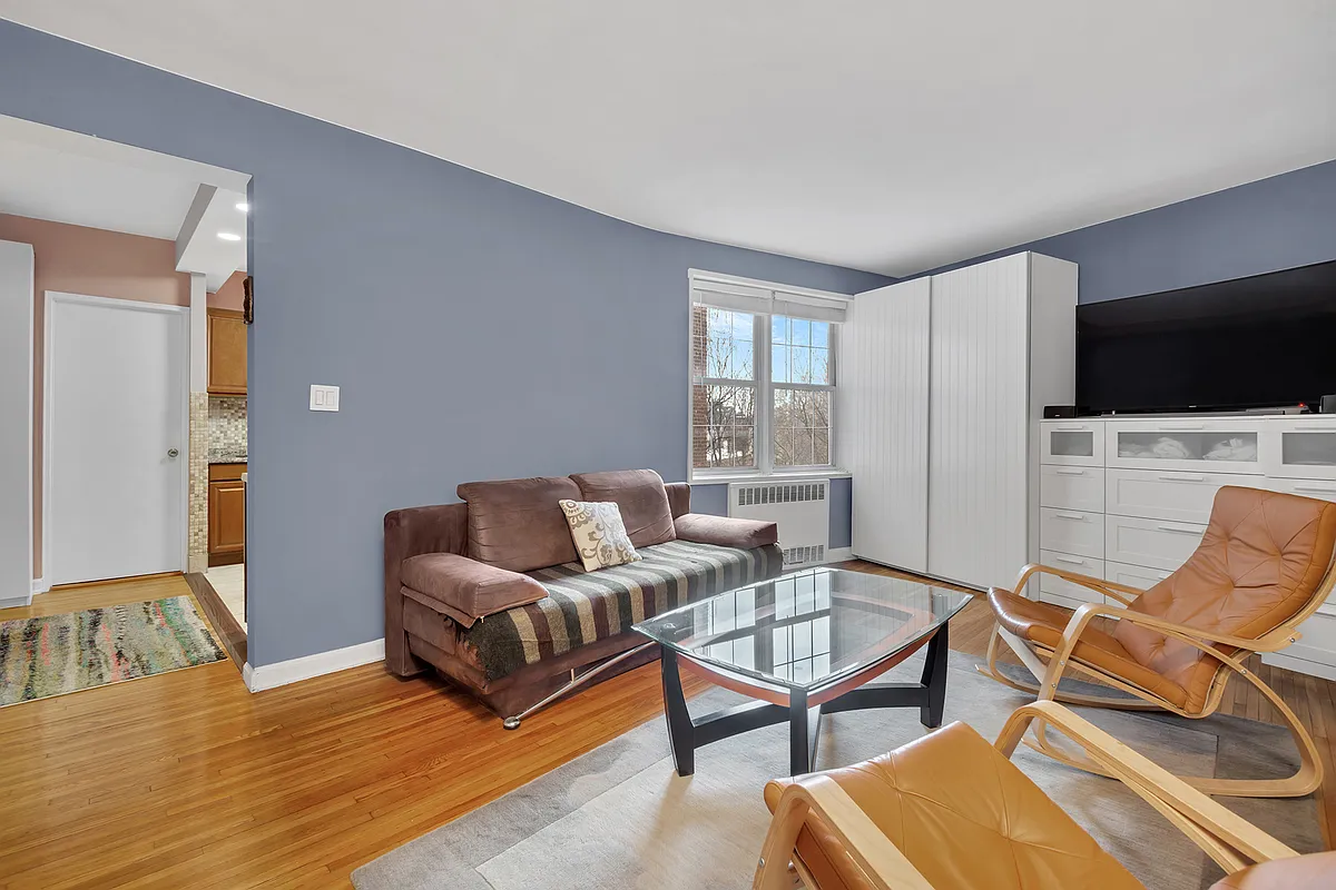 1125 Lorimer St Unit 4A  