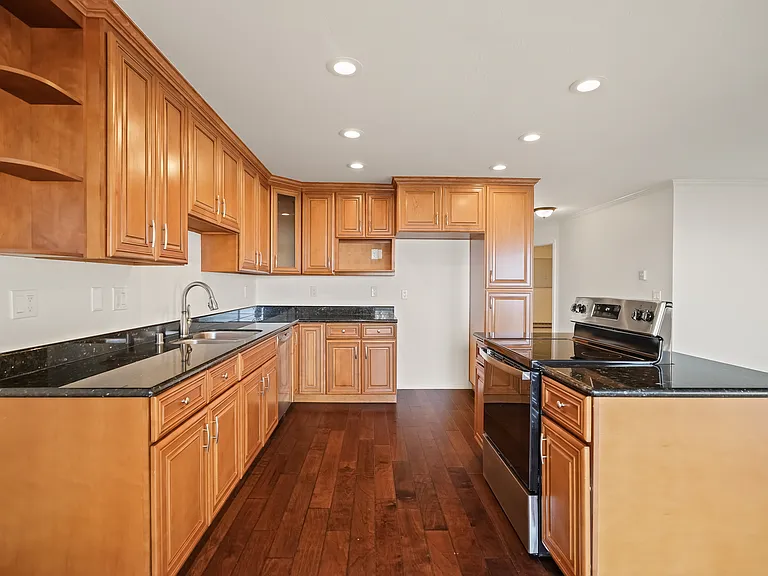 850 Park Ave #13A — Photo 20