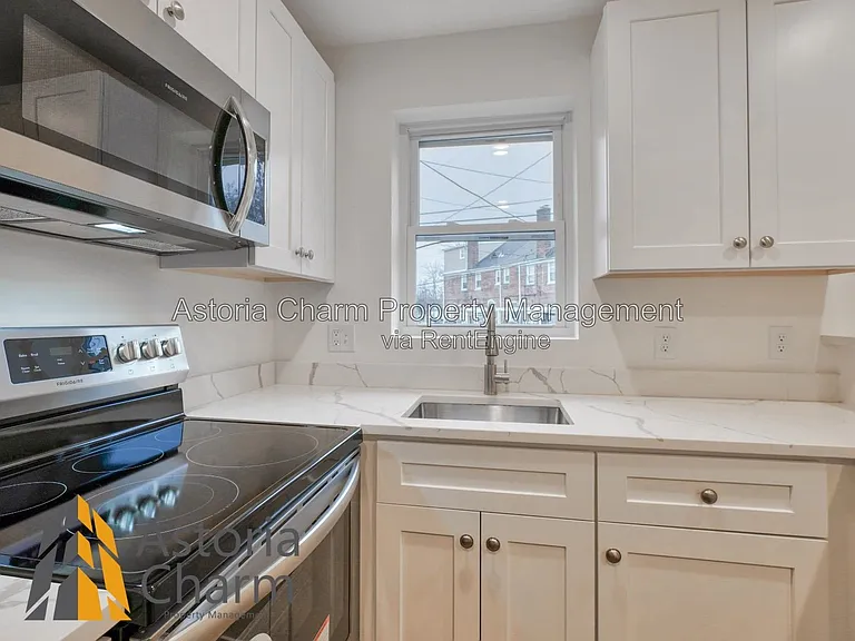 203 Chestnut St — Photo 13