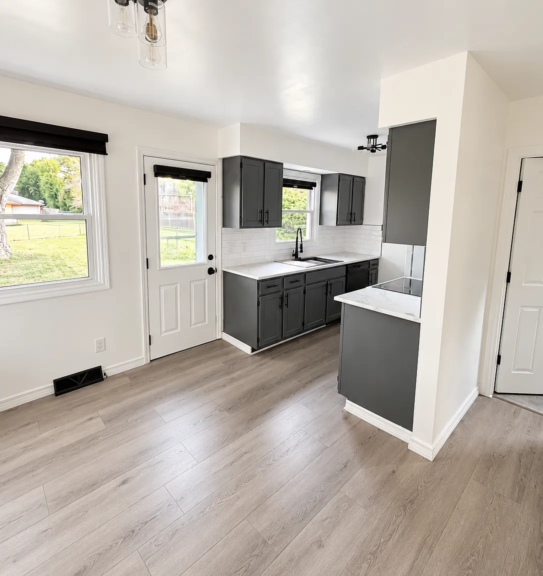 2 bed, 1.5 bath, 1080 sqft, $1,750 — Photo 3