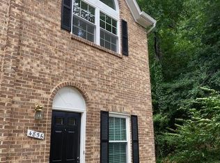 4856 10th St S, Arlington, VA 22204