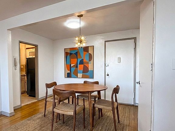 2nd image of 770 Ocean Pkwy APT 6R