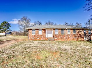 201 Tanglewood Rd #1, Wellford, SC 29385