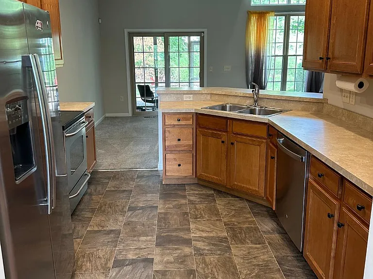 5590 Twilight Dr — Photo 3