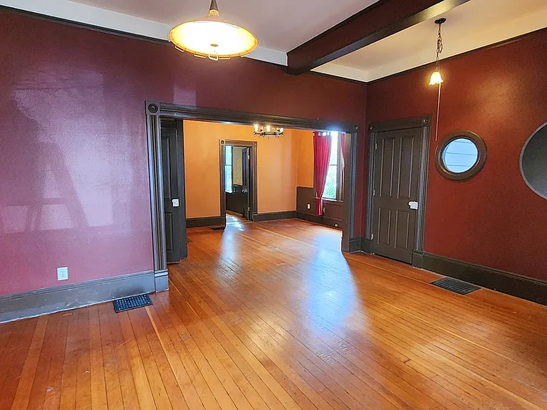 5112 SE Hawthorne Blvd — Photo 7