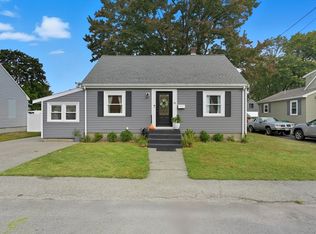 14 Frances Rd, Woburn, MA 01801