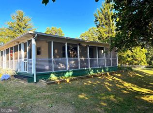 3736 Grave Run Rd, Hampstead, MD 21074