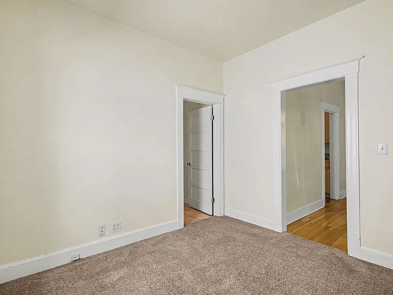 2948 S Cherokee St — Photo 14