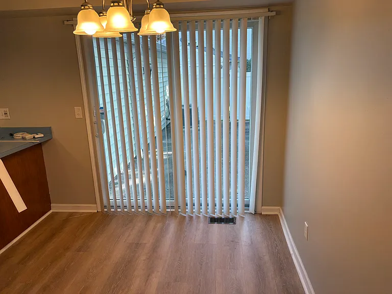 167 Greenway Blvd — Photo 2