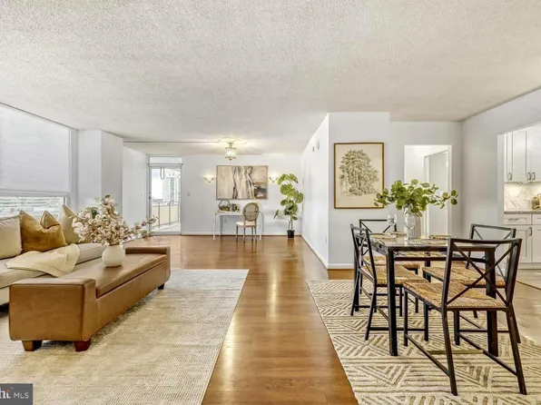 205 E Joppa Rd APT 808, Baltimore, MD 21286