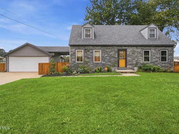 1451 Cass Rd, Maumee, OH 43537