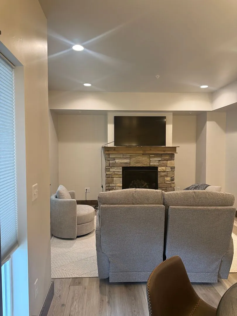 1051 Baxter Creek Way — Photo 3