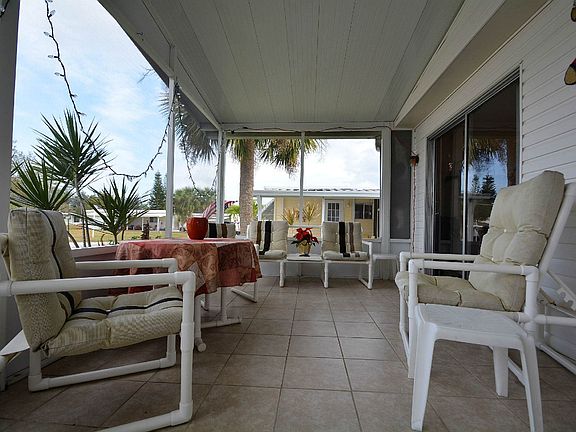 GORGEOUS TILE FLOOR IN LANAI