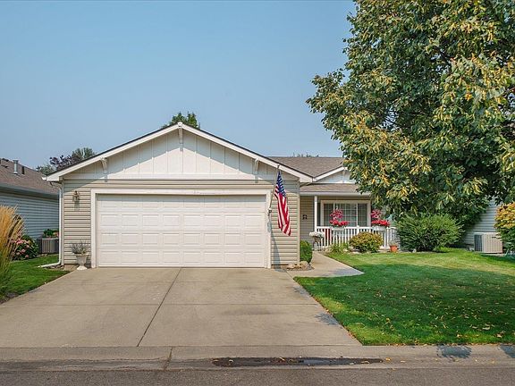 3rd image of 1415 E Devoe Ln