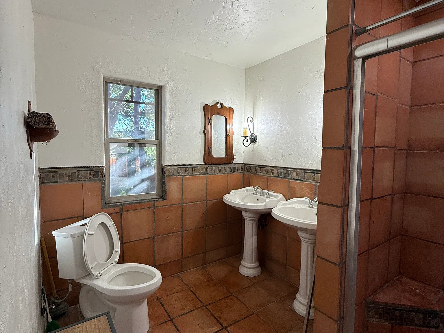 E Haltern Ave, Glendora — Photo 4