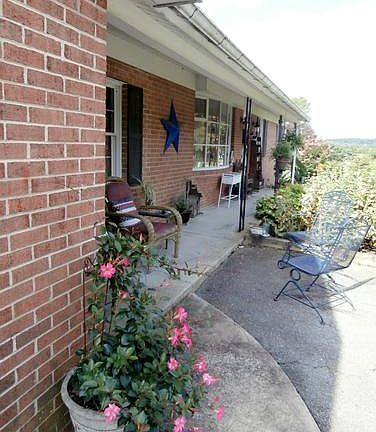 4th image of 10997 Horseshoe Dr