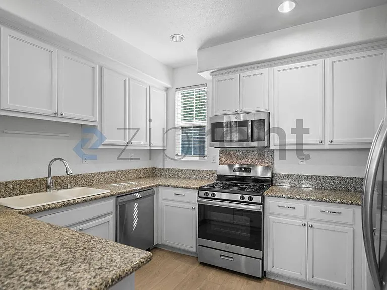 227 Parc Place Dr — Photo 13