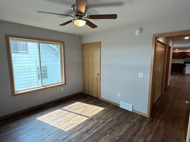 145 N 9th St #B — Photo 11